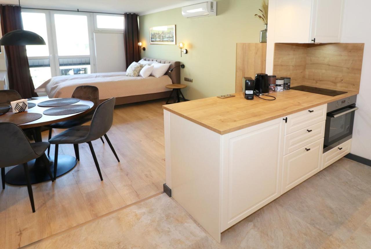 Falcon Apartment Center 3 Krolewska วอร์ซอ ภายนอก รูปภาพ
